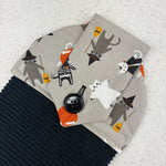 Load image into Gallery viewer, kitchen towel with cats dressed in halloween costumes

