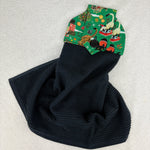 Load image into Gallery viewer, Festive Felines (green)
