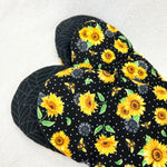 Load image into Gallery viewer, Oven Mitts: Sunflowers &amp; Bees
