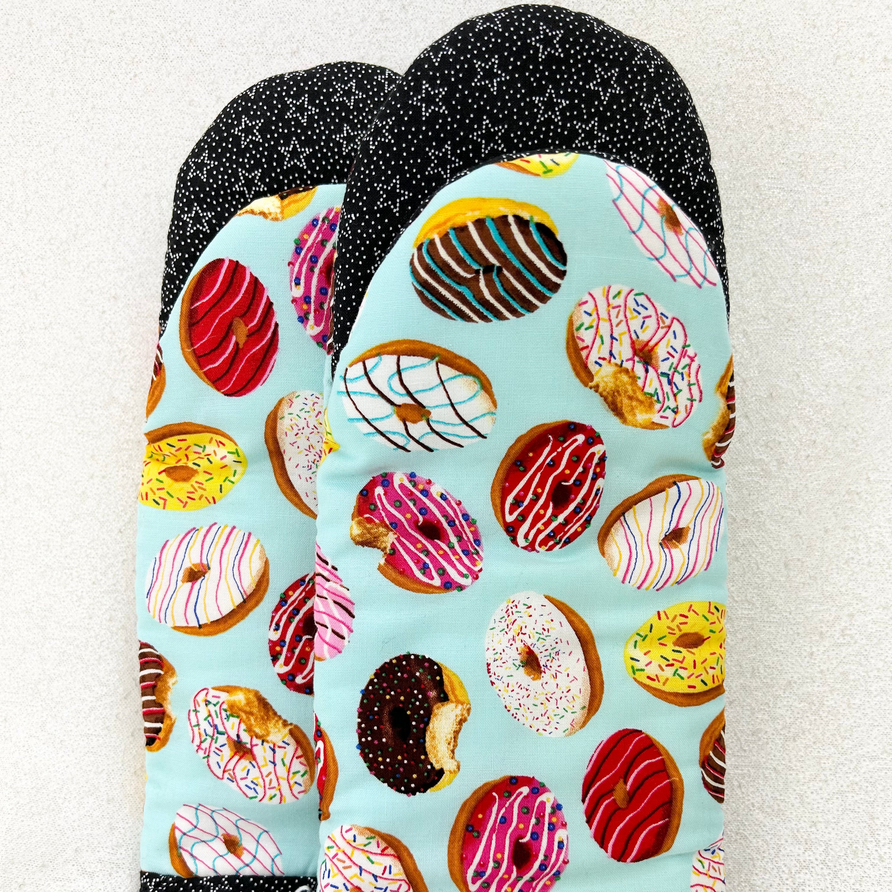 Oven Mitts: Donuts