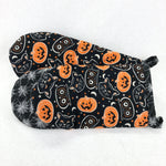 Load image into Gallery viewer, Oven Mitts: Retro Halloween
